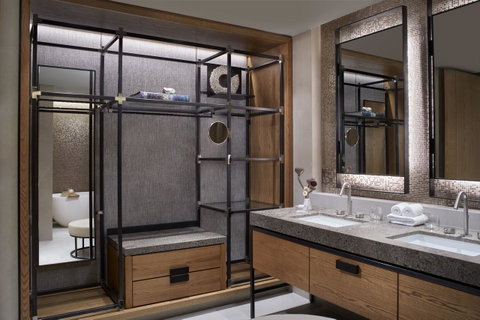 The Ritz-Carlton, Perth - Accommodation Yamba 20