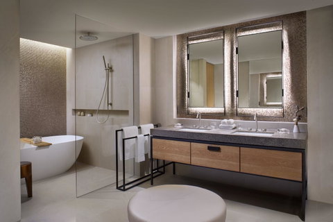 The Ritz-Carlton, Perth - Accommodation Yamba 23