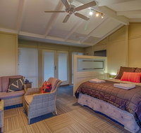 Windfall Estate Vineyard Cottage - Accommodation Yamba