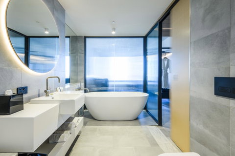 Quay Perth - Accommodation Yamba 4