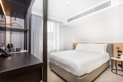 Quay Perth - Accommodation Yamba 2