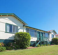 Augusta Hotel Motel - Accommodation Yamba