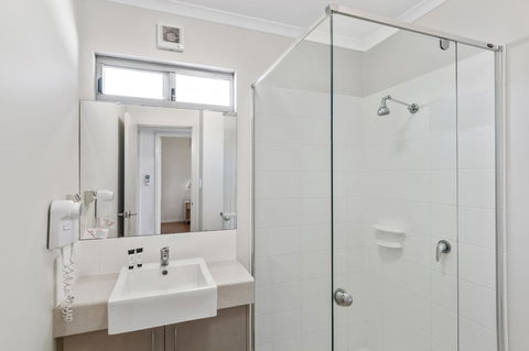 Discovery Parks - Swan Valley - Accommodation Yamba 29