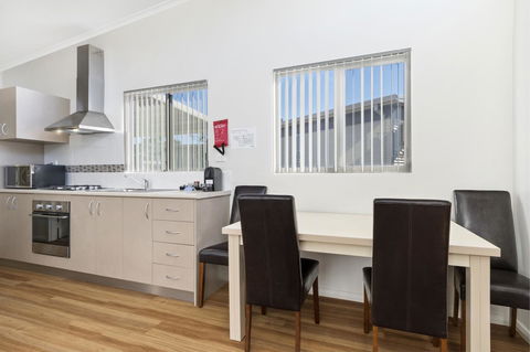 Discovery Parks - Swan Valley - Accommodation Yamba 3