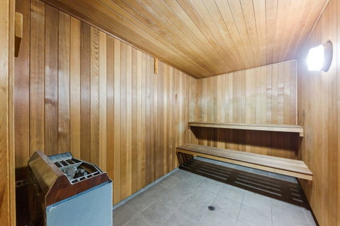 The Executive Penthouse - Accommodation Yamba 22