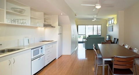 Footprints Preston Beach - Accommodation Yamba 22