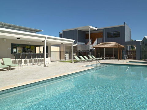 Footprints Preston Beach - Accommodation Yamba 0