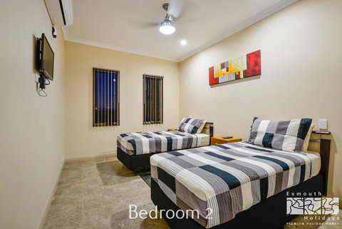 7 Kestrel Place - Accommodation Yamba 12
