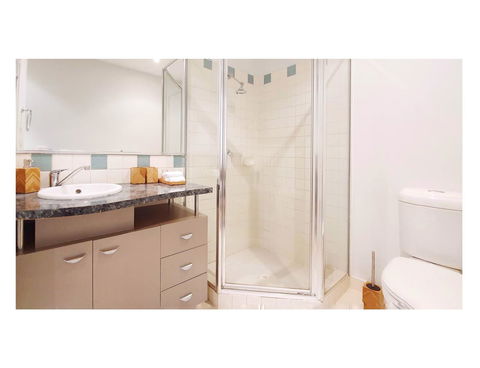Stylish 1BDR Unit In The Heart Of Subiaco - Accommodation Yamba 8