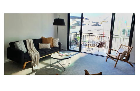 Stylish 1BDR Unit In The Heart Of Subiaco - Accommodation Yamba 0