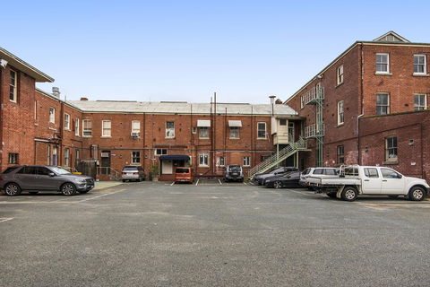 The Old Swan Barracks - Accommodation Yamba 36