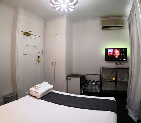 Criterion Hotel Perth - Accommodation Yamba 5