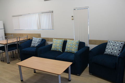 Mandurah Ocean Marina Chalets - Accommodation Yamba 7