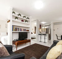 Rosalie 02 - Accommodation Yamba