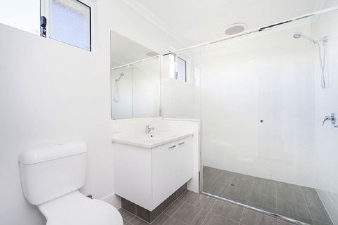 Victoria Park Town House - Accommodation Yamba 3