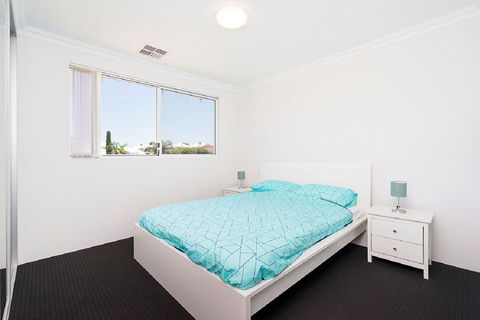 Victoria Park Town House - Accommodation Yamba 5