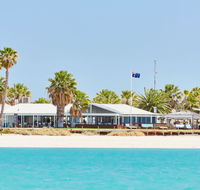 RAC Monkey Mia Dolphin Resort - Accommodation Yamba