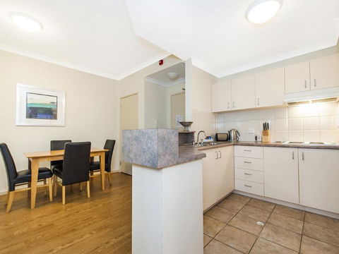 James On The Park - Executive Escapes - Accommodation Yamba 16