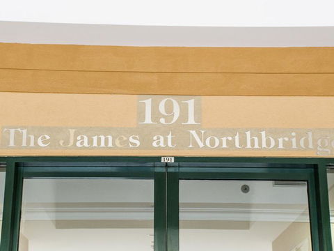 James On The Park - Executive Escapes - Accommodation Yamba 11