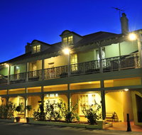 Clifton Motel  Grittleton Lodge - Accommodation Yamba