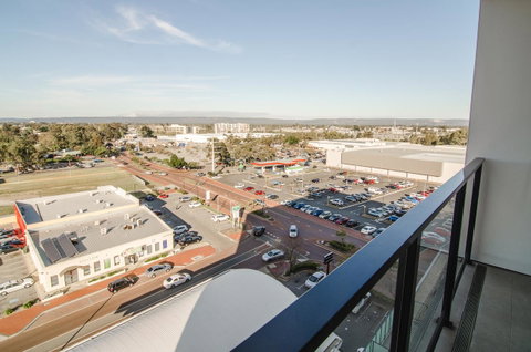 Boutique Carousel Apartment - Accommodation Yamba 11