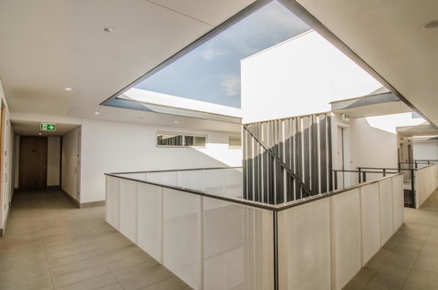 Boutique Carousel Apartment - Accommodation Yamba 15