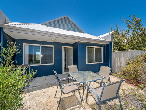 Seafront Unit 60 - Accommodation Yamba 8