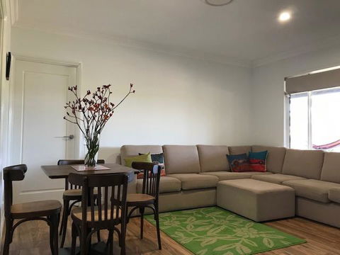 The Mains Guest House 2 Bedroom Farm Stay - Accommodation Yamba 11