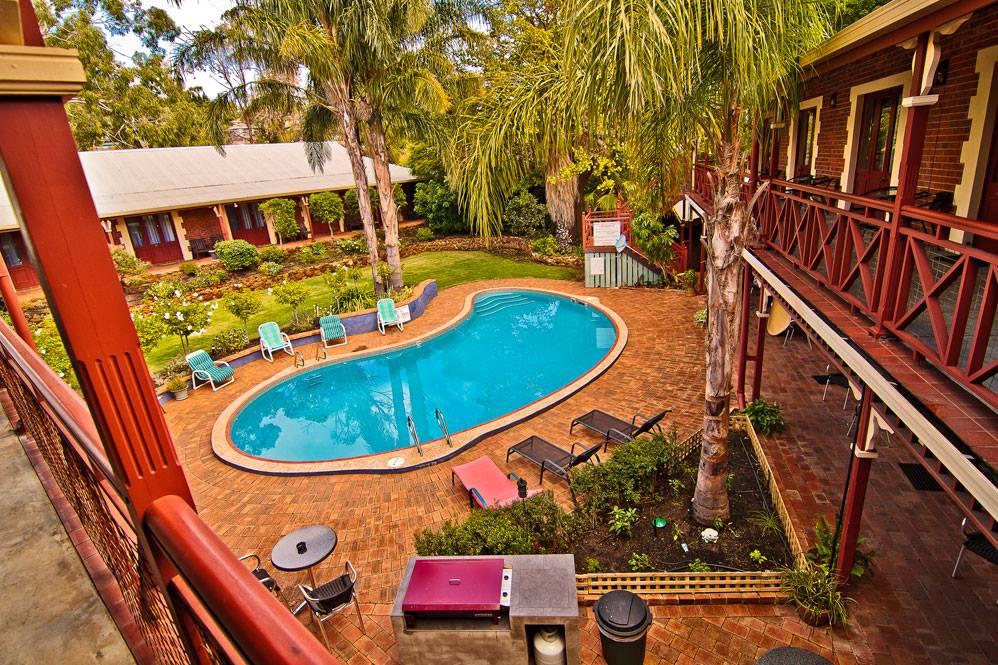 Mount Richon WA Accommodation Yamba