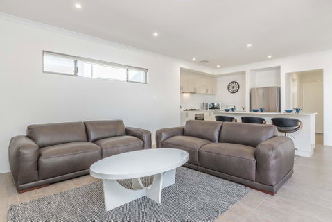Karrinyup Waters Luxury House Rental - Accommodation Yamba 10