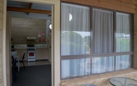 Hopetoun Motel & Chalet Village - Accommodation Yamba 22
