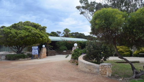 Hopetoun Motel & Chalet Village - Accommodation Yamba 13