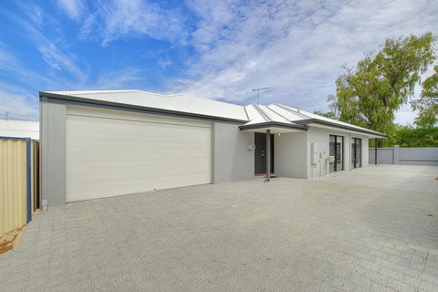 Ocean Walk Abbey Beach - Accommodation Yamba 0