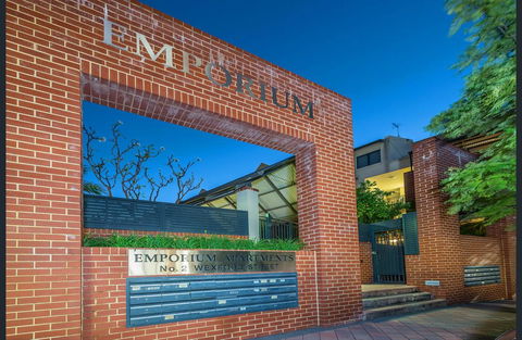 Subiaco Emporium Apartment - Accommodation Yamba 5