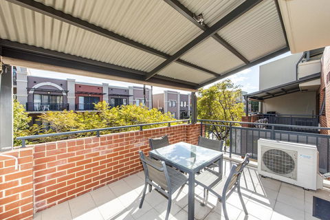 Subiaco Emporium Apartment - Accommodation Yamba 1