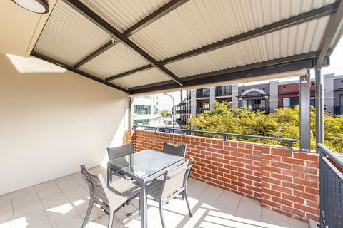 Subiaco Emporium Apartment - Accommodation Yamba 9