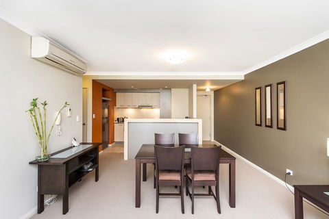 Subiaco Emporium Apartment - Accommodation Yamba 17