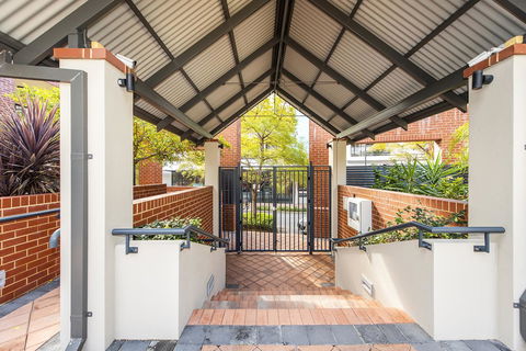 Subiaco Emporium Apartment - Accommodation Yamba 22