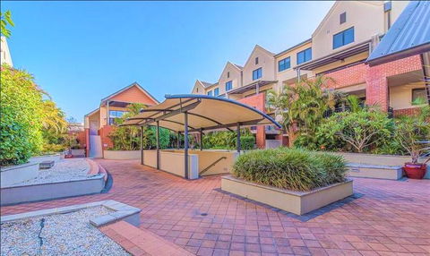 Subiaco Emporium Apartment - Accommodation Yamba 4