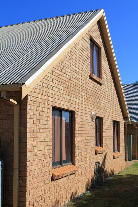 Kestrel Chalets - Accommodation Yamba 22