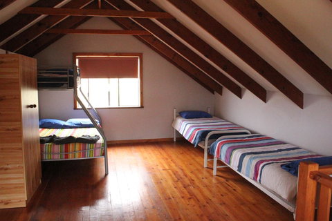 Kestrel Chalets - Accommodation Yamba 9