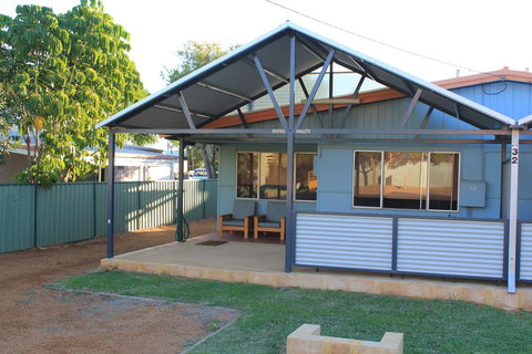 Kestrel Chalets - Accommodation Yamba 0