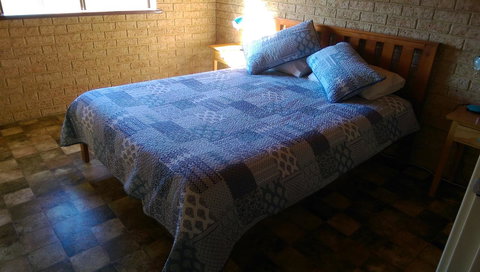 Kestrel Chalets - Accommodation Yamba 7