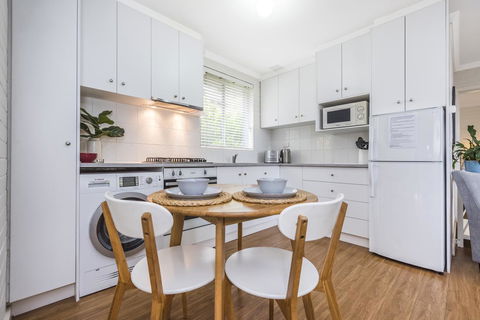 Hensman 10 - Accommodation Yamba 3