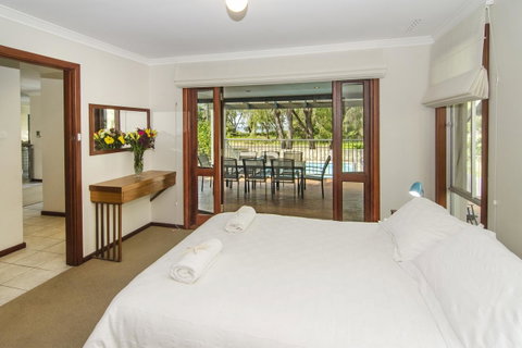 Seahaven - Accommodation Yamba 15