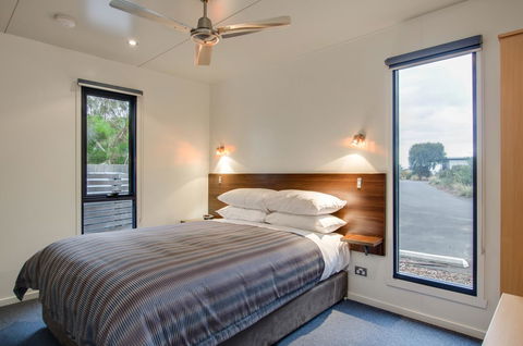 Swansea Beach Chalets - Accommodation Yamba 14