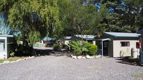 Strahan Retreat Holiday Park - Accommodation Yamba 39