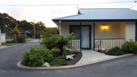 Strahan Retreat Holiday Park - Accommodation Yamba 28