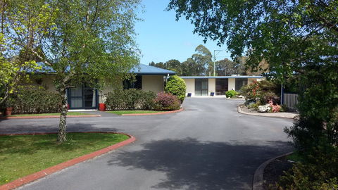 Strahan Retreat Holiday Park - Accommodation Yamba 27