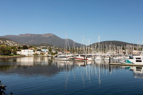 Wrest Point - Accommodation Yamba 12